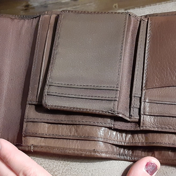 Fossil wallet - Picture 2 of 4